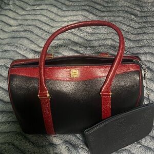 ✨Vintage Givenchy Paris 4G With Attached Pouch Red And Dark Blue Satchel✨